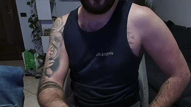 maialinofriuli online show from 11-25-25, 10:54