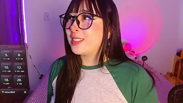 Oliviargf online show from 02-16-26, 12:23