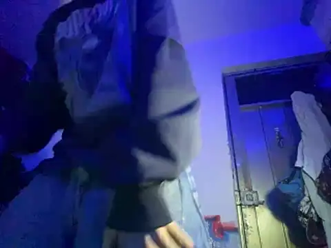 kirito kun online show from 03-25-26, 03:23