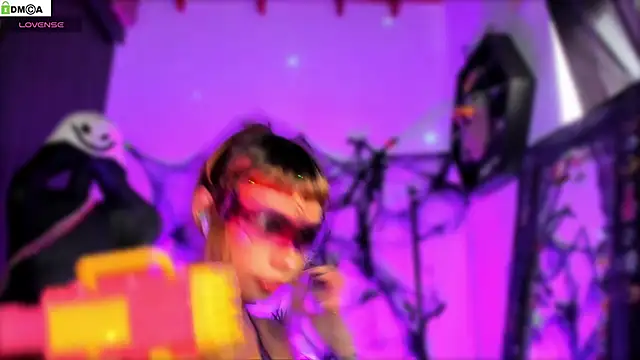 Snapshot of sofiafenty chatting on 10-10-25, 05:45 sofiafenty online show from 10-10-25, 05:45