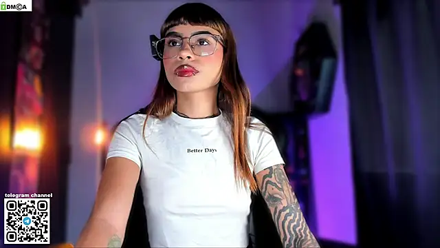 sofiafenty online show from 11-27-25, 06:10