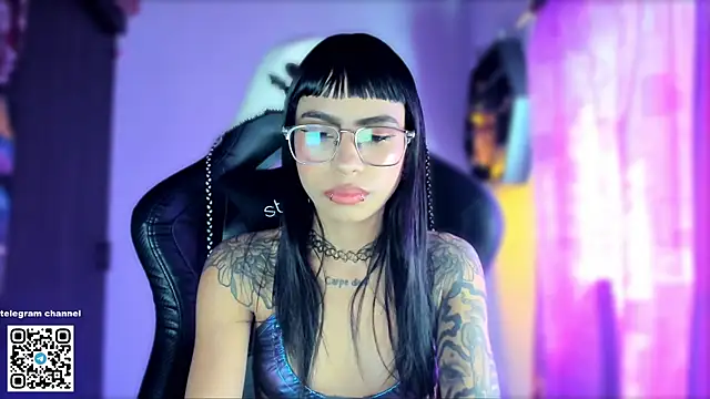 sofiafenty online show from 01-14-26, 04:34