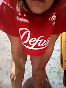 Snapshot of Putitaa34 chatting on 12-14-25, 10:58 Putitaa34 online show from 12-14-25, 10:58