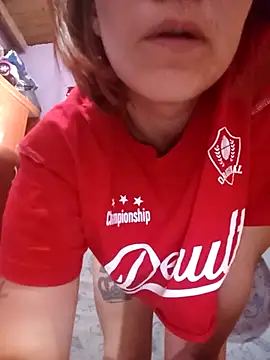 Snapshot of Putitaa34 chatting on 12-15-25, 06:45 Putitaa34 online show from 12-15-25, 06:45