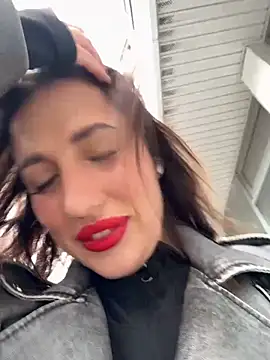 Snapshot of AleksandraRich chatting on 09-14-25, 04:00 AleksandraRich online show from 09-14-25, 04:00