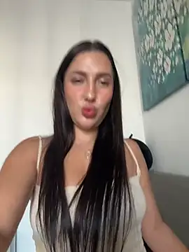 Snapshot of AleksandraRich chatting on 12-03-25, 02:30 AleksandraRich online show from 12-03-25, 02:30