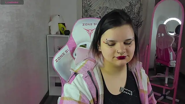 Snapshot of Jelly_Martie chatting on 03-10-25, 05:54 Jelly Martie online show from 03-10-25, 05:54