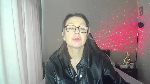 Snapshot of MANKAmmm1 chatting on 03-11-25, 08:41 MANKAmmm1 online show from 03-11-25, 08:41