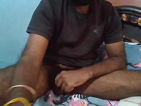 Snapshot of teluguboy99989 chatting on 11-27-25, 07:10 teluguboy99989 online show from 11-27-25, 07:10