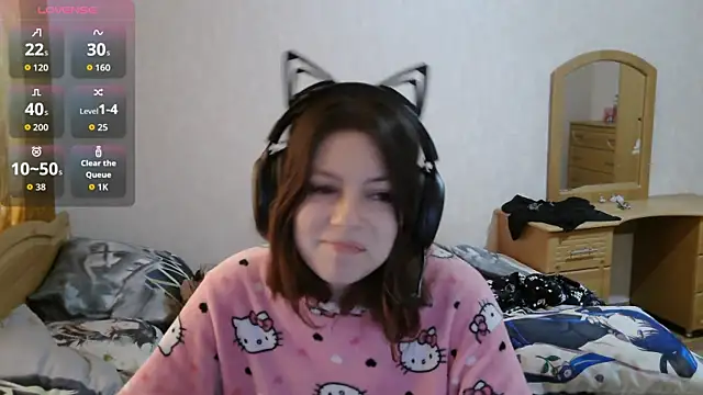 Snapshot of RendyDow chatting on 10-03-25, 07:49 RendyDow online show from 10-03-25, 07:49