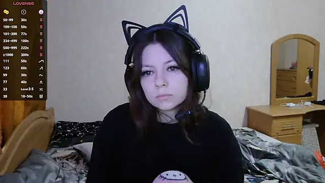 Snapshot of RendyDow chatting on 10-30-25, 05:20 RendyDow online show from 10-30-25, 05:20