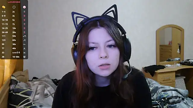 Snapshot of RendyDow chatting on 10-31-25, 08:04 RendyDow online show from 10-31-25, 08:04