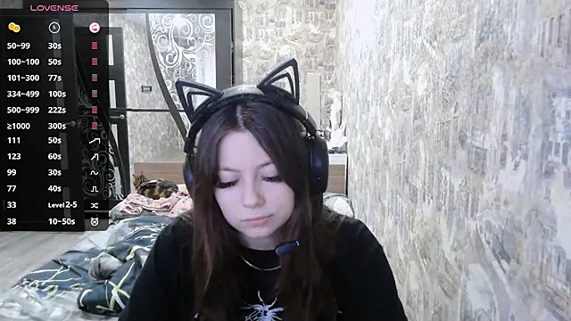 Snapshot of RendyDow chatting on 11-11-25, 08:14 RendyDow online show from 11-11-25, 08:14