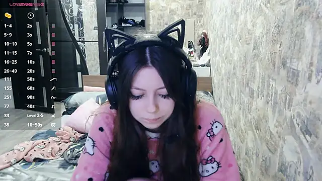 Snapshot of RendyDow chatting on 11-26-25, 08:04 RendyDow online show from 11-26-25, 08:04