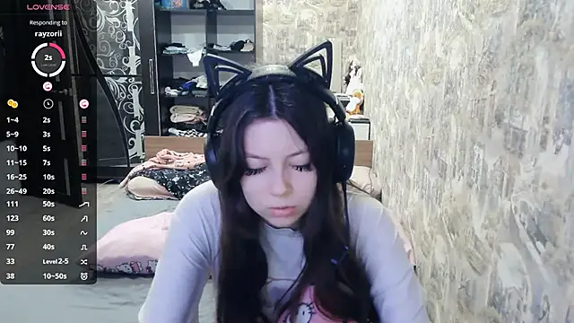 Snapshot of RendyDow chatting on 12-03-25, 08:12 RendyDow online show from 12-03-25, 08:12