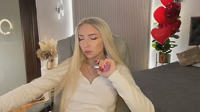 OhMyEmma online show from 02-20-26, 01:13