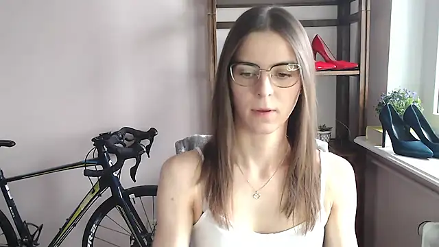 love megi online show from 02-16-26, 02:24