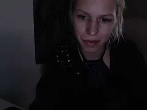 ElssaRush online show from 03-17-25, 03:57