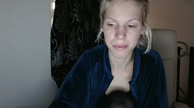 ElssaRush online show from 03-23-25, 04:49