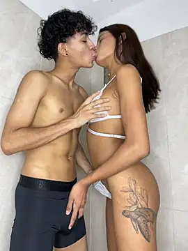 Snapshot of the_crazysex chatting on 11-17-25, 10:26 the crazysex online show from 11-17-25, 10:26