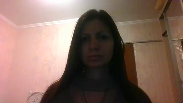 Snapshot of AliseWats chatting on 03-09-25, 05:28 AliseWats online show from 03-09-25, 05:28