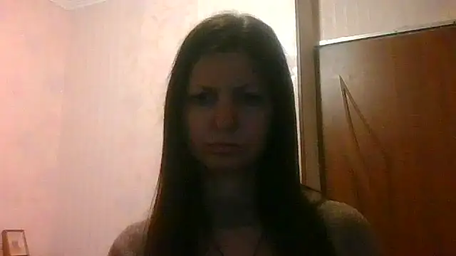 Snapshot of AliseWats chatting on 03-09-25, 09:14 AliseWats online show from 03-09-25, 09:14