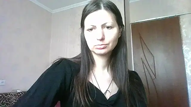 Snapshot of AliseWats chatting on 03-11-25, 09:24 AliseWats online show from 03-11-25, 09:24