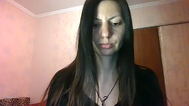 Snapshot of AliseWats chatting on 03-11-25, 04:51 AliseWats online show from 03-11-25, 04:51