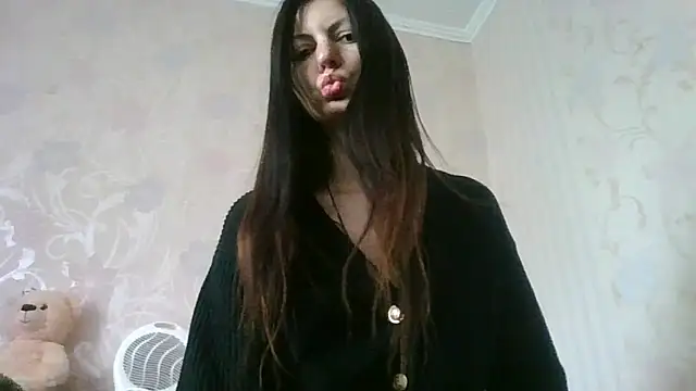 Snapshot of AliseWats chatting on 11-02-25, 11:34 AliseWats online show from 11-02-25, 11:34