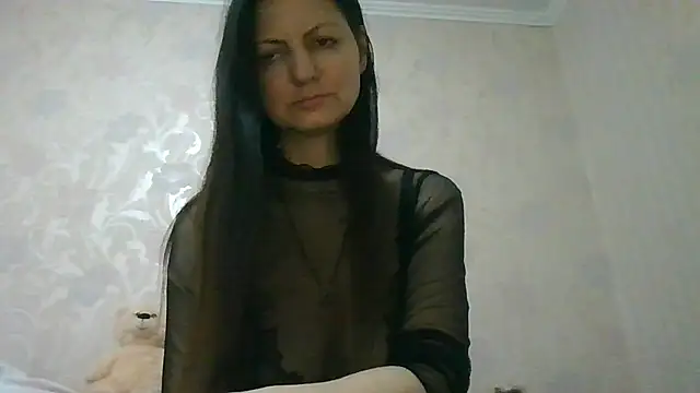 AliseWats online show from 06-10-26, 08:41