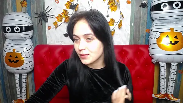 Snapshot of IziPaterson chatting on 10-23-25, 05:07 IziPaterson online show from 10-23-25, 05:07
