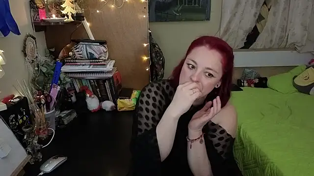 ValkaBlue online show from 12-17-25, 04:07