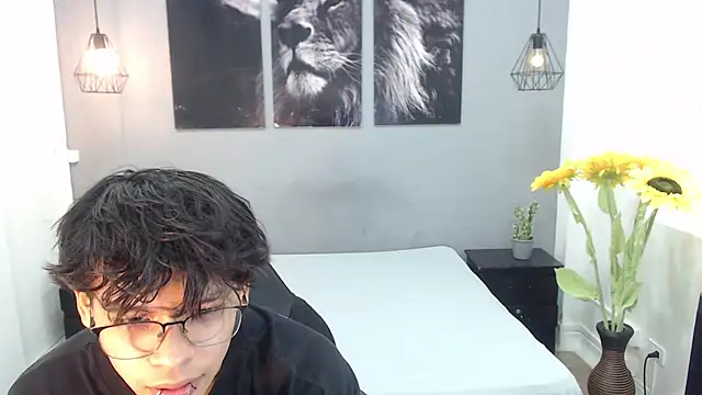 Snapshot of Draco_collins chatting on 03-16-25, 03:14 Draco collins online show from 03-16-25, 03:14