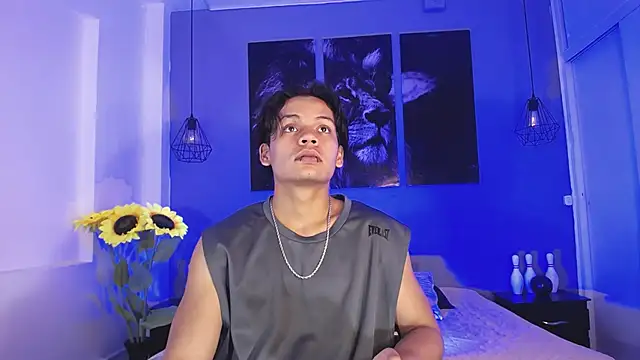 Snapshot of Draco_collins chatting on 09-20-25, 08:21 Draco collins online show from 09-20-25, 08:21