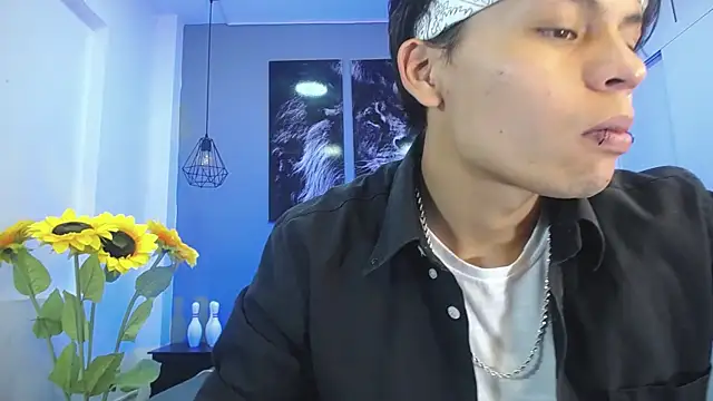 Snapshot of Draco_collins chatting on 09-25-25, 08:12 Draco collins online show from 09-25-25, 08:12