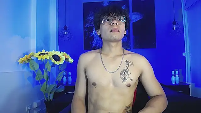 Snapshot of Draco_collins chatting on 09-26-25, 08:24 Draco collins online show from 09-26-25, 08:24