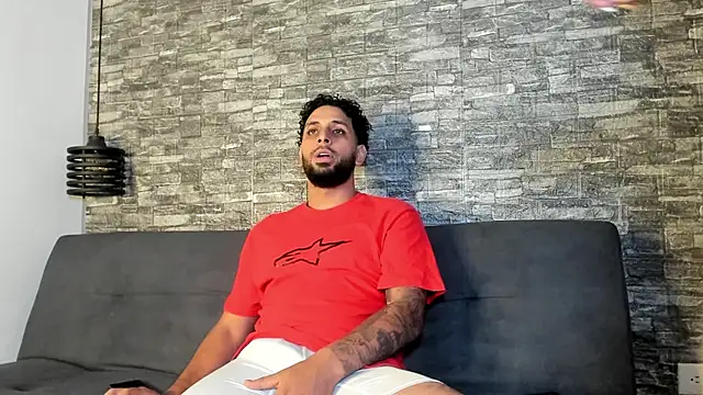 ASHLEY AND ASH online show from 11-04-25, 11:37