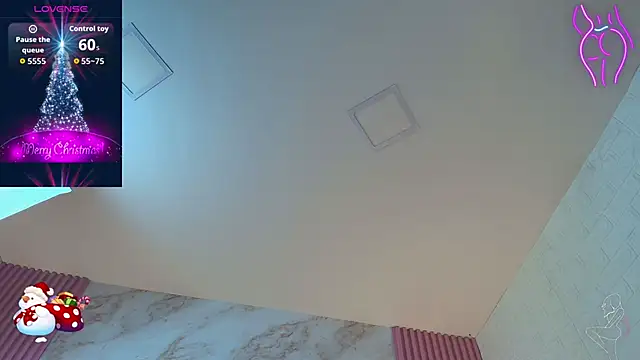 Snapshot of goldilockss15 chatting on 11-28-25, 03:53 goldilockss15 online show from 11-28-25, 03:53