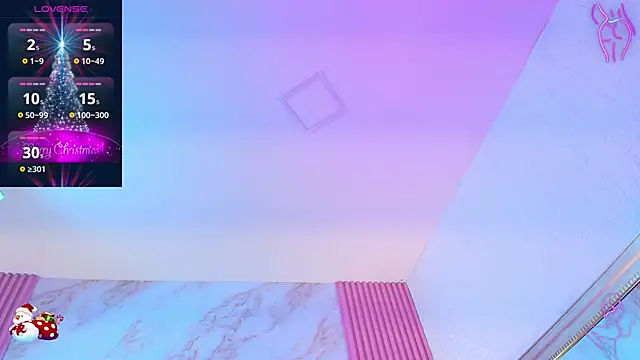 Snapshot of goldilockss15 chatting on 12-15-25, 02:49 goldilockss15 online show from 12-15-25, 02:49