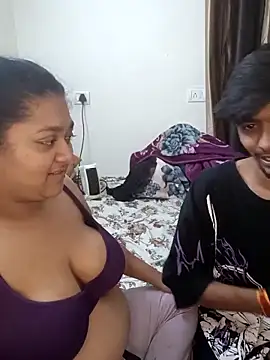 Snapshot of Strip-Couples chatting on 03-10-25, 06:12 Strip-Couples online show from 03-10-25, 06:12