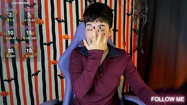 emma cute7 online show from 10-22-25, 04:02