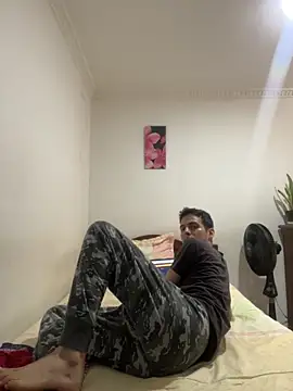 Snapshot of Thiagobb7 chatting on 09-30-25, 10:04 Thiagobb7 online show from 09-30-25, 10:04