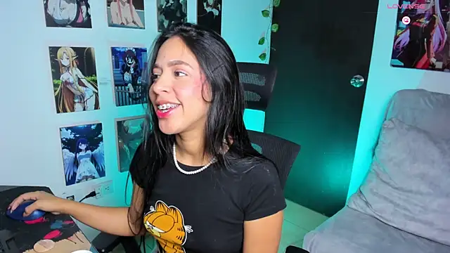 Vickysth online show from 04-28-26, 11:21