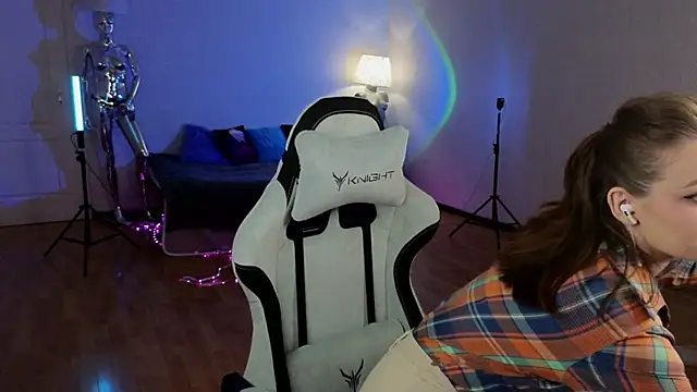 monicaerotic online show from 03-13-25, 11:38