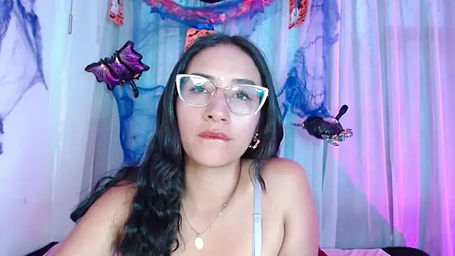 violettsuncs online show from 10-17-25, 09:39