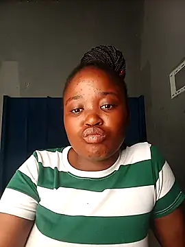 SexyShybarbie online show from 10-15-25, 06:46