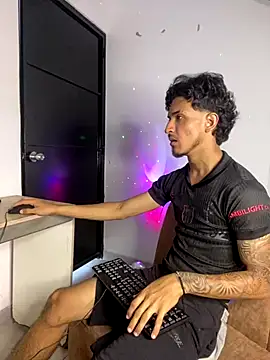 Zayn kane online show from 11-06-25, 01:12