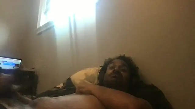 Snapshot of hami513 chatting on 09-19-25, 01:45 hami513 online show from 09-19-25, 01:45