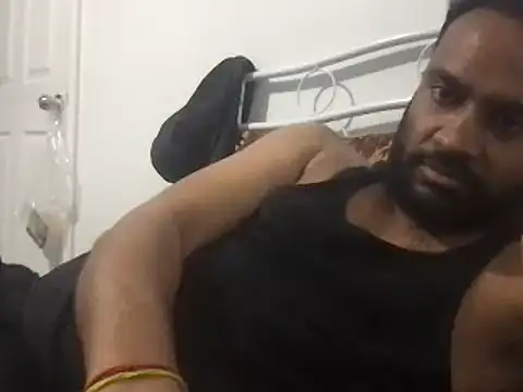 Snapshot of hami513 chatting on 10-10-25, 11:59 hami513 online show from 10-10-25, 11:59