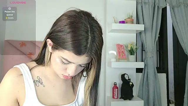 Snapshot of eva_sin18 chatting on 11-21-25, 11:14 eva sin18 online show from 11-21-25, 11:14